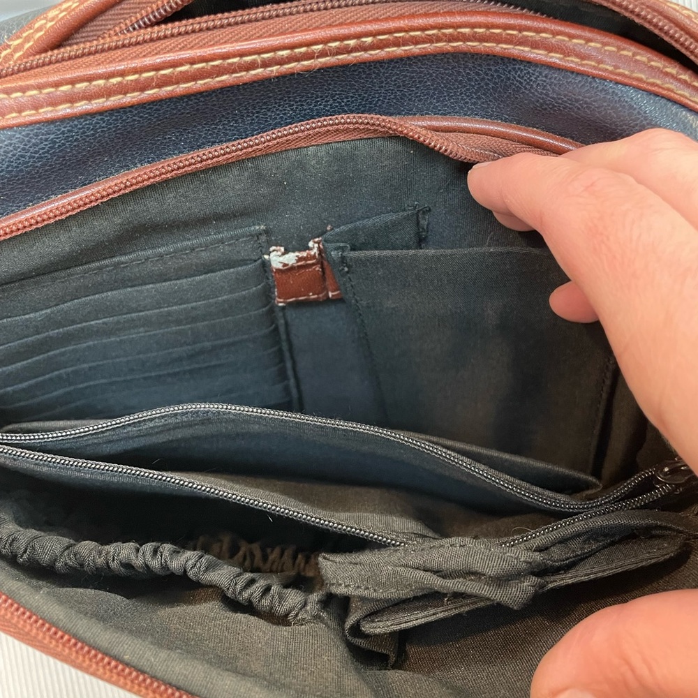 Vintage Carryland leather purse navy/brown - Picture 15 of 16